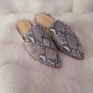 MAYPIE-Chic Pointed Toe Faux Snakeskin Mules-Slip-On Loafer Slides-Size-8.5